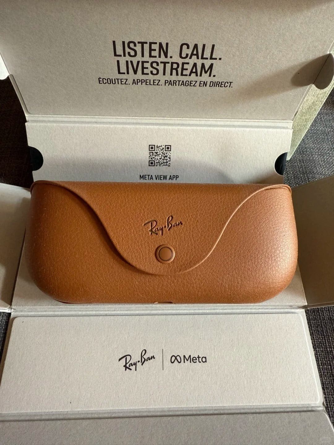 Ray-Ban Meta Smart Glasses